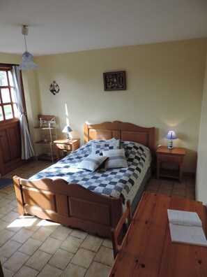 Individually decorated, individually furnished, free cots/infant beds - Les Vergers de la Vicomté d'Auge (Clarbec)