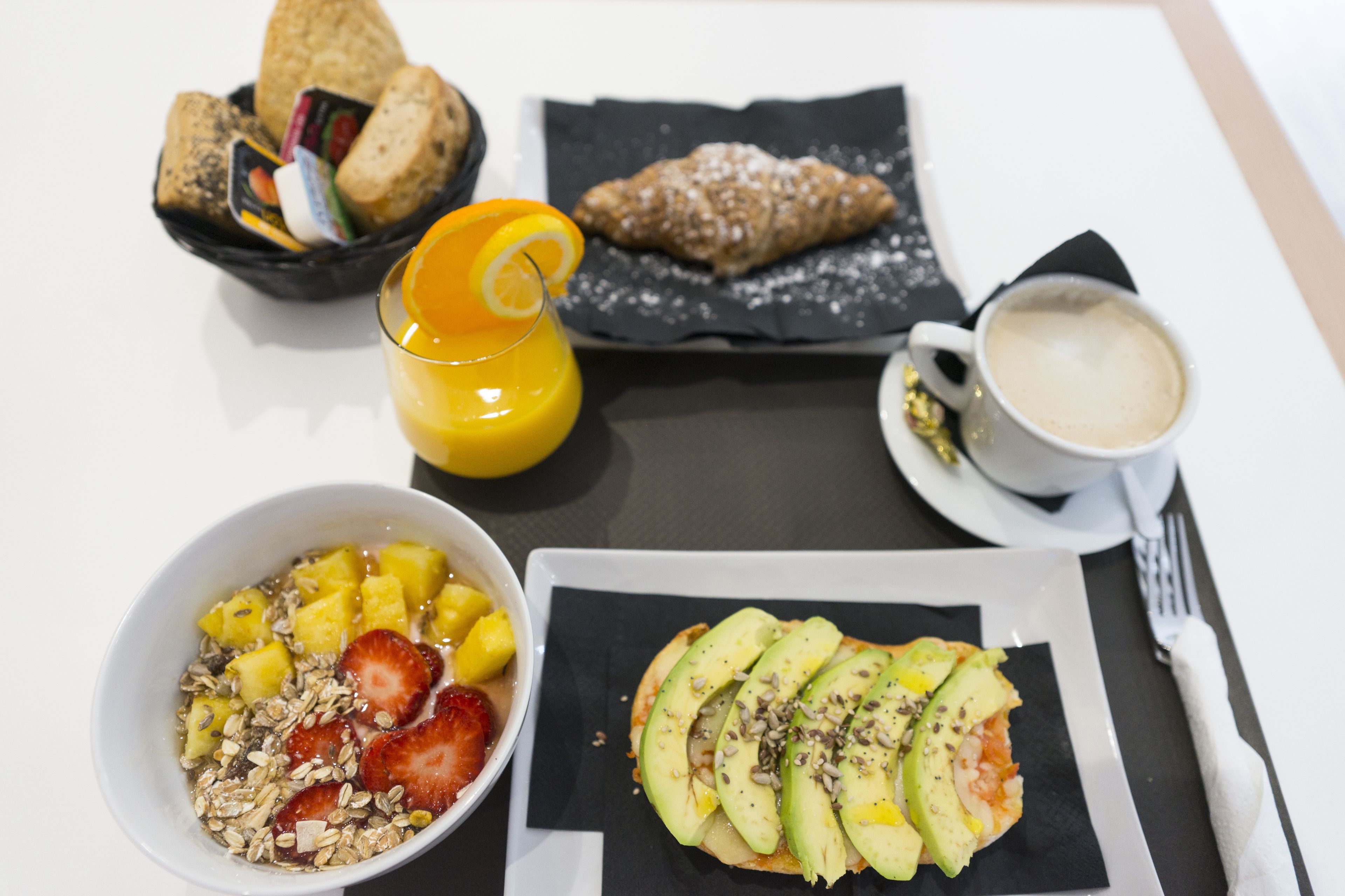 daily buffet breakfast (eur 10 per person)