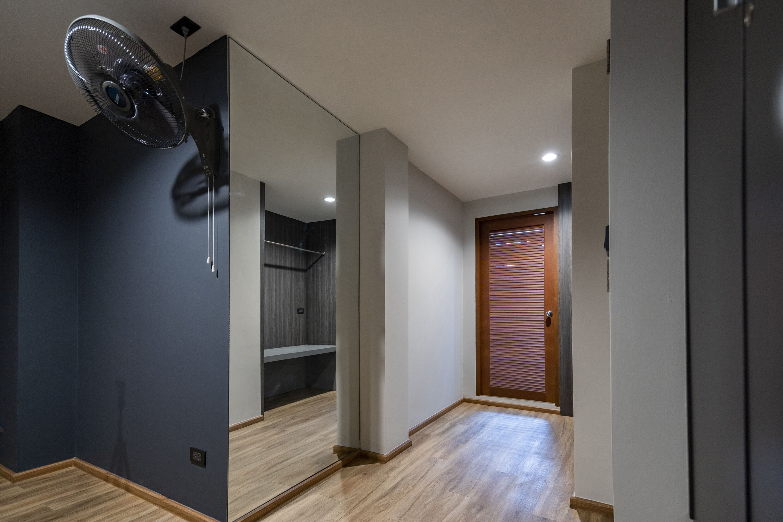 Deluxe Room With Bathroom | Free WiFi