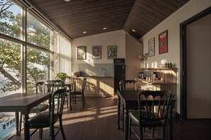 아침 식사 제공, 세계 요리