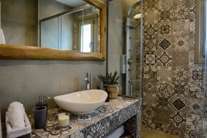 Bathroom - Gatzea Villas (South Pelion)