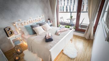 Apartamento luxo, para não fumantes | 2 quartos, roupas de cama premium, camas Select Comfort