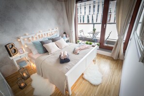 Deluxe Apartment, Non Smoking | 2 bedrooms, premium bedding, Select Comfort beds, individually decorated - Luxury apartment River Diamond residence (Prague)