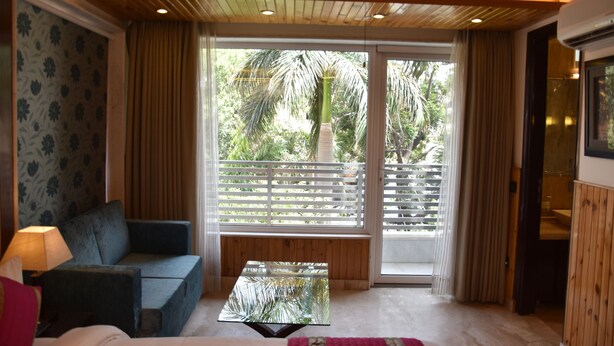 Unclassified image, 1 of 19, button - Wood Castle Grand (New Delhi)