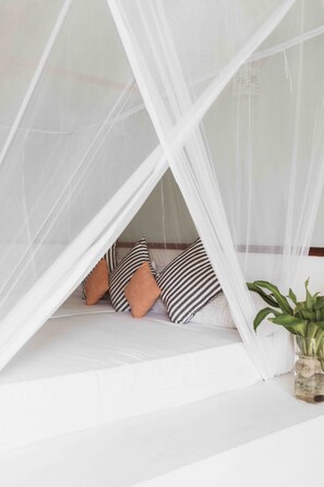 Room - The Nuga House (Ahangama)