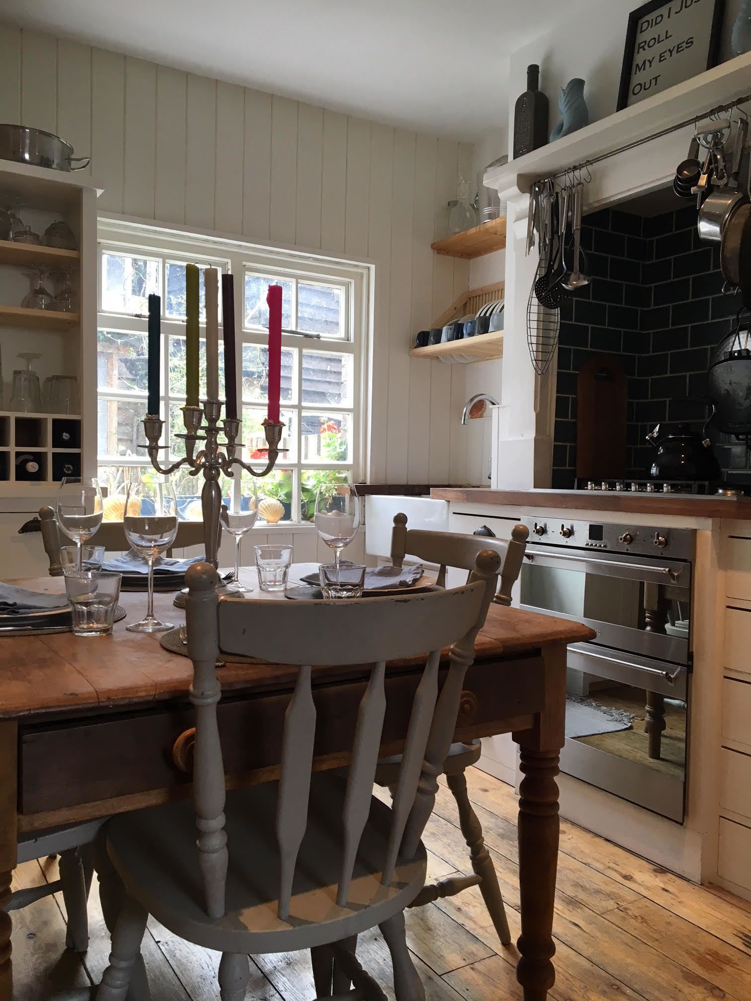 Cottage, 2 Bedrooms | Private kitchen | Full-size fridge, microwave, oven, stovetop