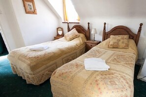 Habitación doble | Wifi gratis y ropa de cama 