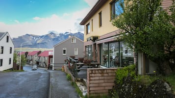 Fyrir utan