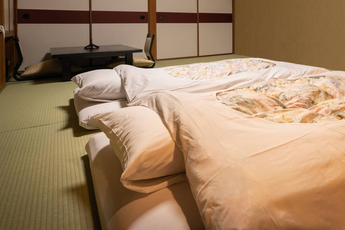 japanese style room, non smoking | free wifi, bed sheets