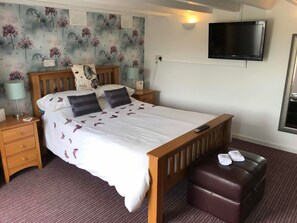 Free WiFi, bed sheets
