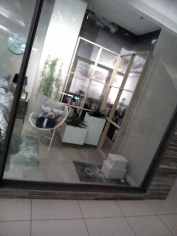 Exterior detail - Rosebank Accommodation (Johannesburg)