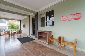 Reception - Hotel O Bangi Sri Minang Guesthouse (Bandar Baru Bangi)