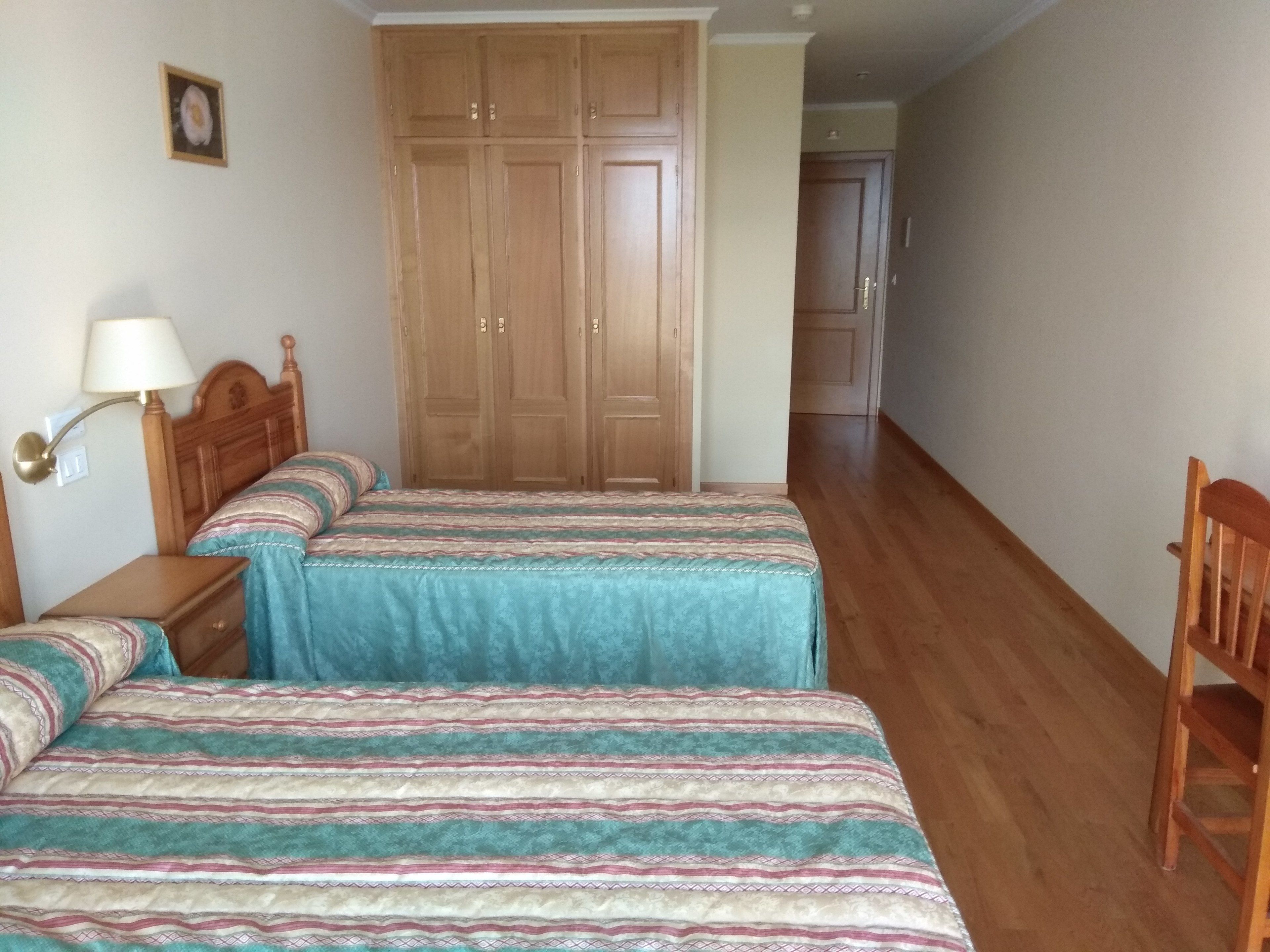 Double Room | Desk, blackout drapes, rollaway beds, free WiFi