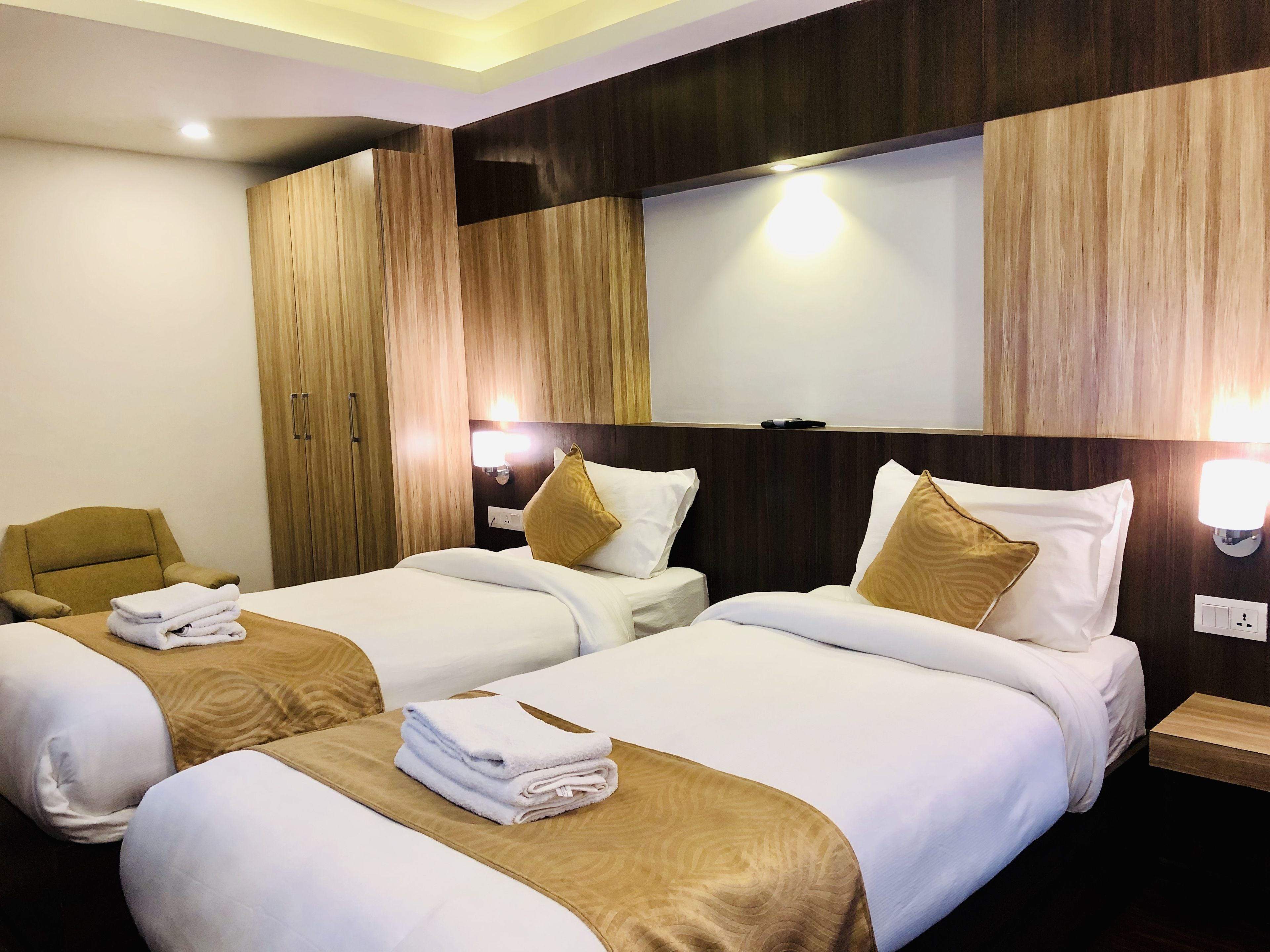 Ropa de cama de alta calidad y camas con pillow-top 