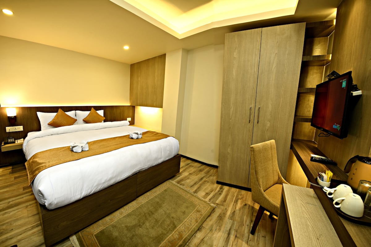 Deluxe Suite