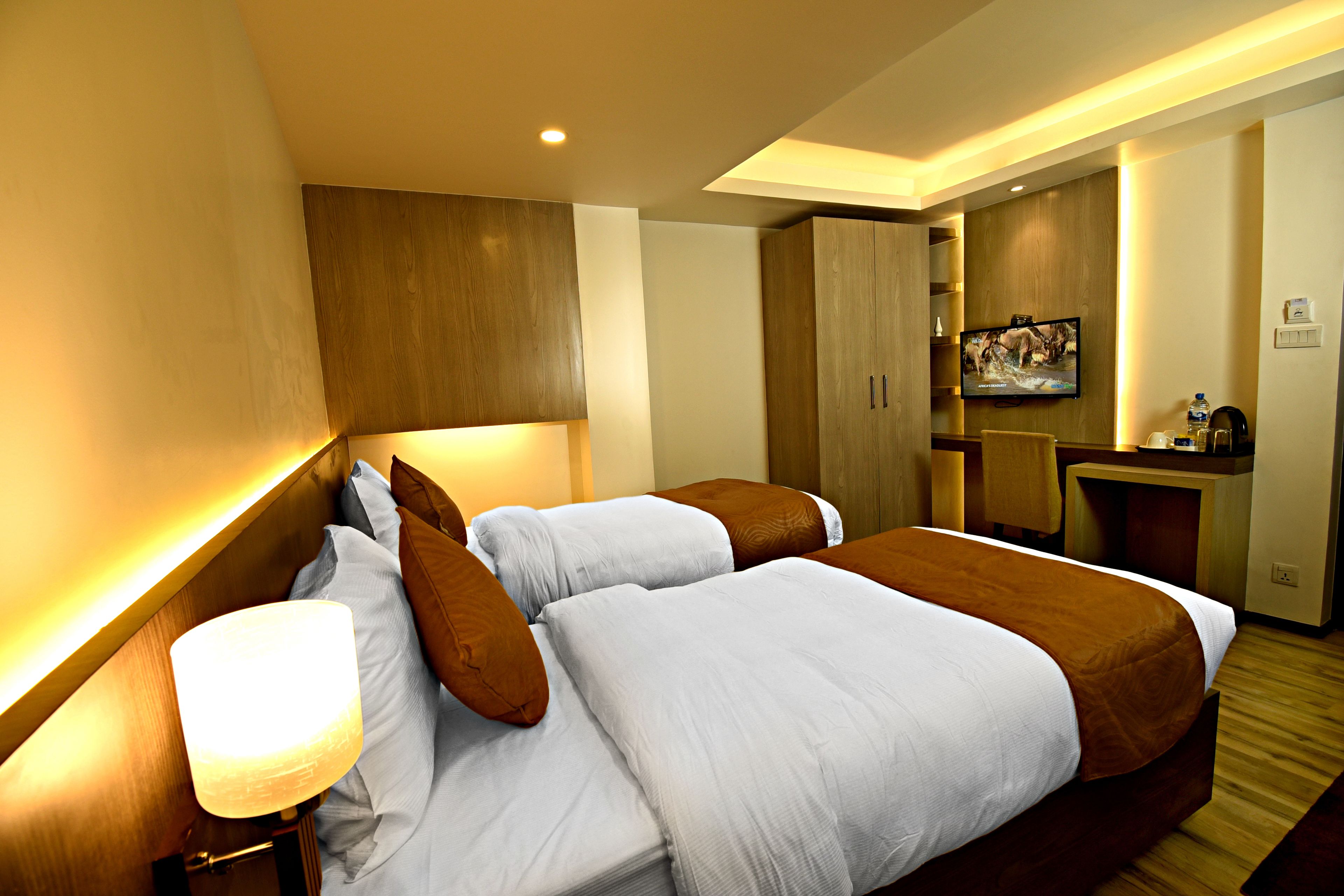 Photo - The Milestone Hotel