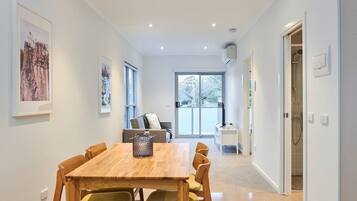 Apartment, 1 Bedroom | Living area