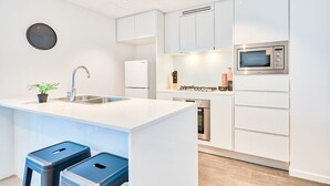 Private kitchen - Designer CBD Apartment (Brisbane)