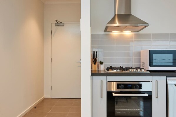 Apartment, 1 Schlafzimmer | Eigene Küche | Großer Kühlschrank, Mikrowelle, Ofen, Herdplatte