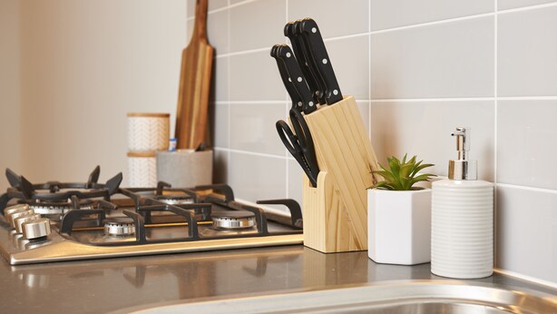 Apartment, 2 Bedrooms | Private kitchen - Sleek and Spacious Flat (Malvern East)