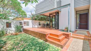 Apartment, 3 Bedrooms | Terrace/patio