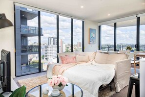 Apartment, 2 Bedrooms | 2 bedrooms, iron/ironing board, free WiFi, bed sheets