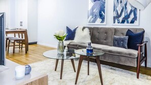 Apartment, 1 Bedroom | Living room - Vibrant City Pad (Newstead)
