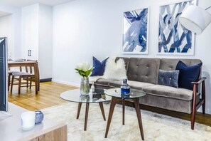 Apartment, 1 Bedroom | Living room