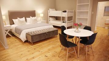 Familienzimmer, Mehrere Betten | Hochwertige Bettwaren, Select-Comfort-Betten, Zimmersafe