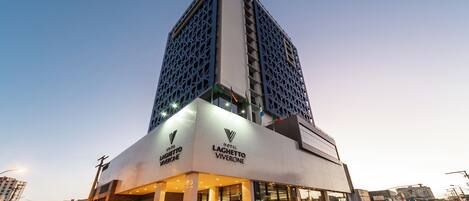 Fachada da propriedade