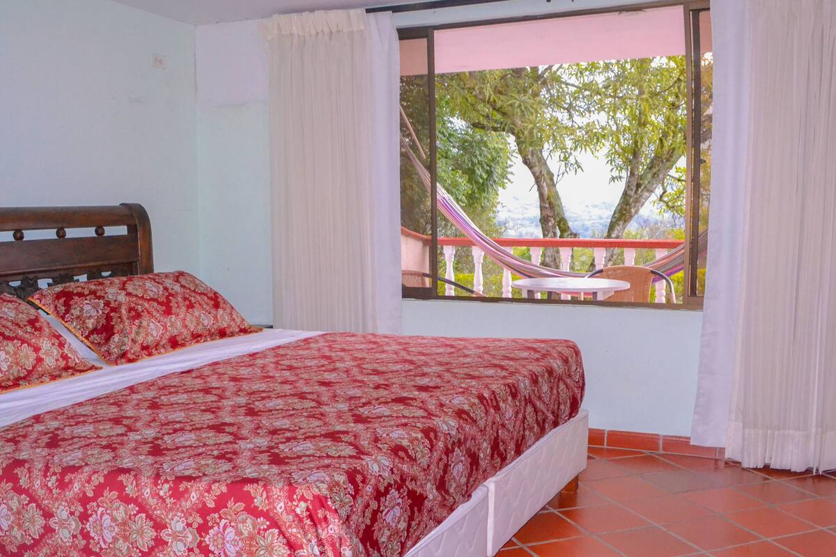 In-room safe, iron/ironing board (on request), free WiFi