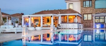 Cape Serenity Resort - Adults Only