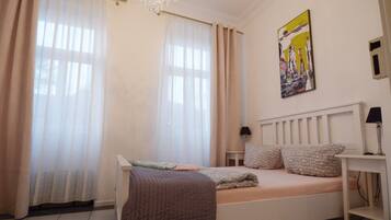 Apartment, 1 Bedroom | 1 bedroom, individually decorated, individually furnished