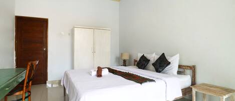 Superior Double Room | Free WiFi, bed sheets