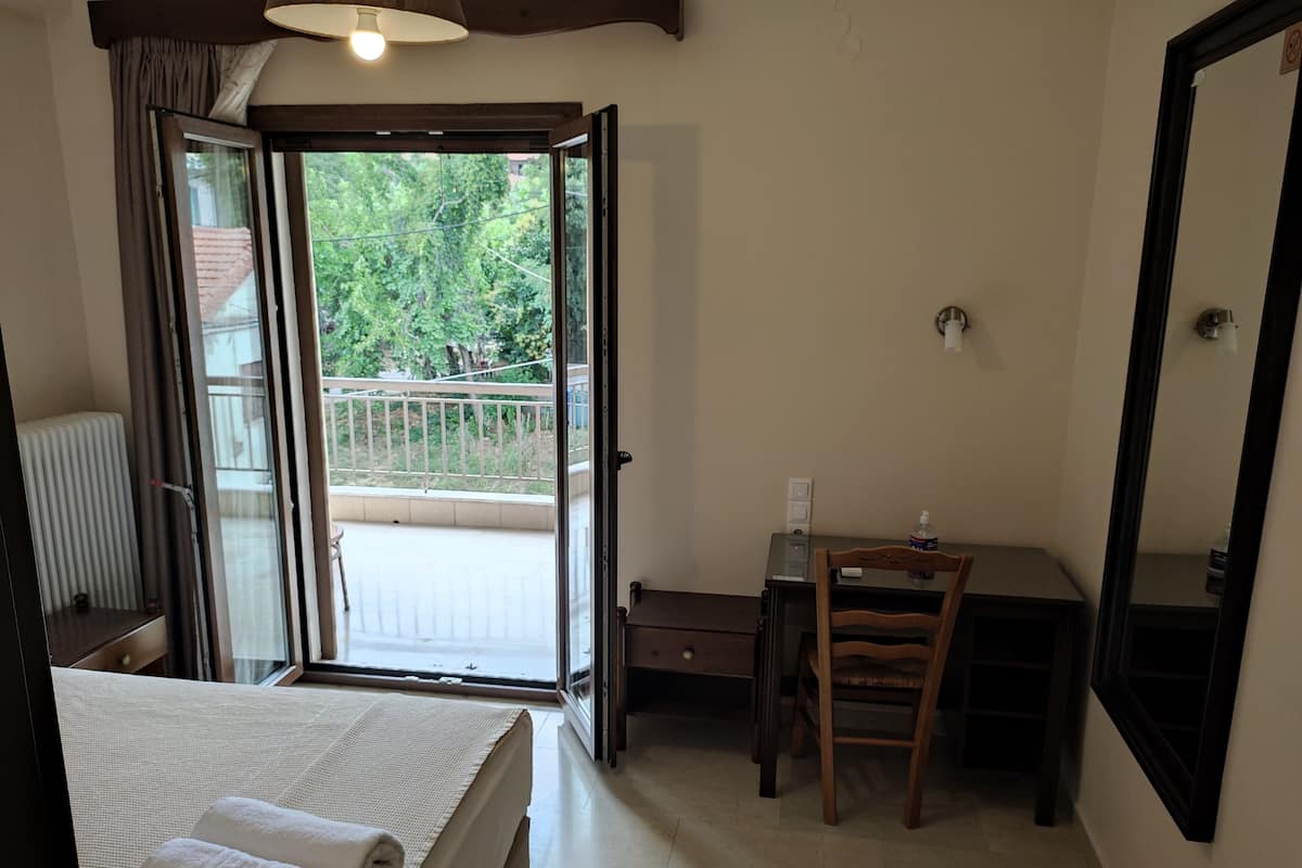 Economy Double Room (Saint Nicolas View 1) | Free WiFi