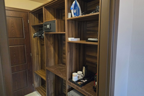 Basic Double Room | WiFi (free), bed sheets