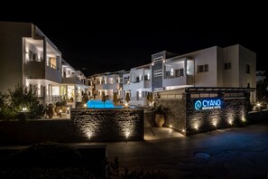 Front of property - Cyano Hotel (Agios Vasileios)