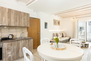 King Suite, Pool View | In-room dining - Cyano Hotel (Agios Vasileios)