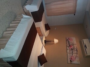 3 Schlafzimmer, Pillowtop-Betten, Minibar, Zimmersafe