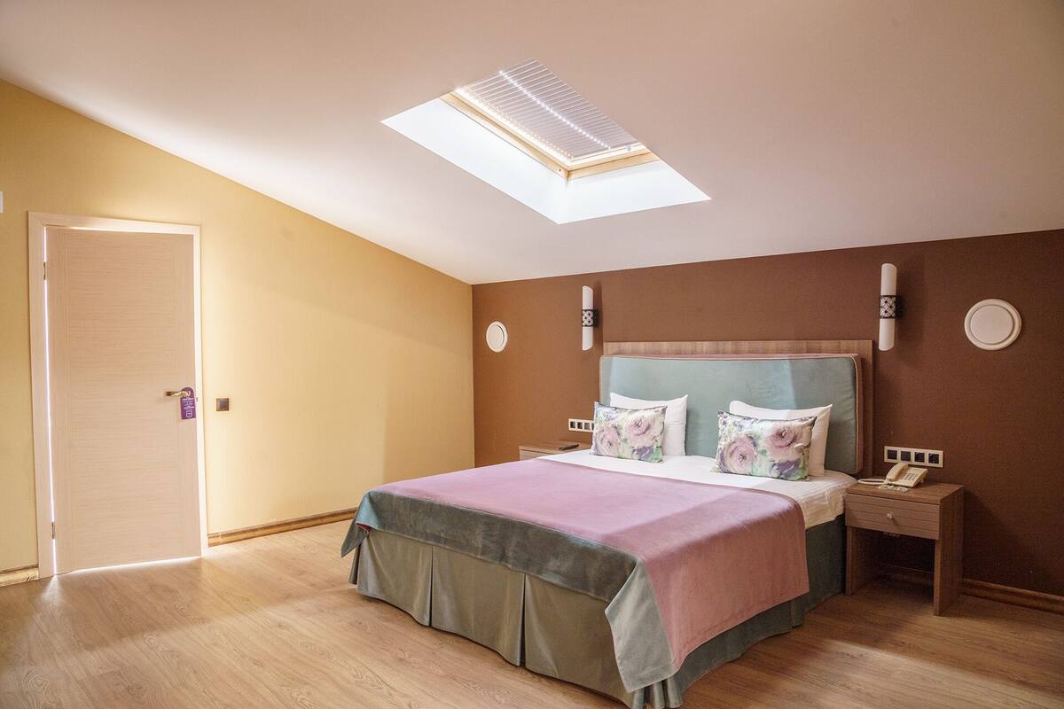 익스클루시브룸 | 1 개의 침실, 저자극성 침구, 책상, 노트북 작업 공간