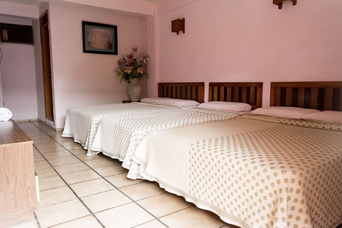 Family Room, Non Smoking | Premium bedding, down duvets, iron/ironing board, free rollaway beds