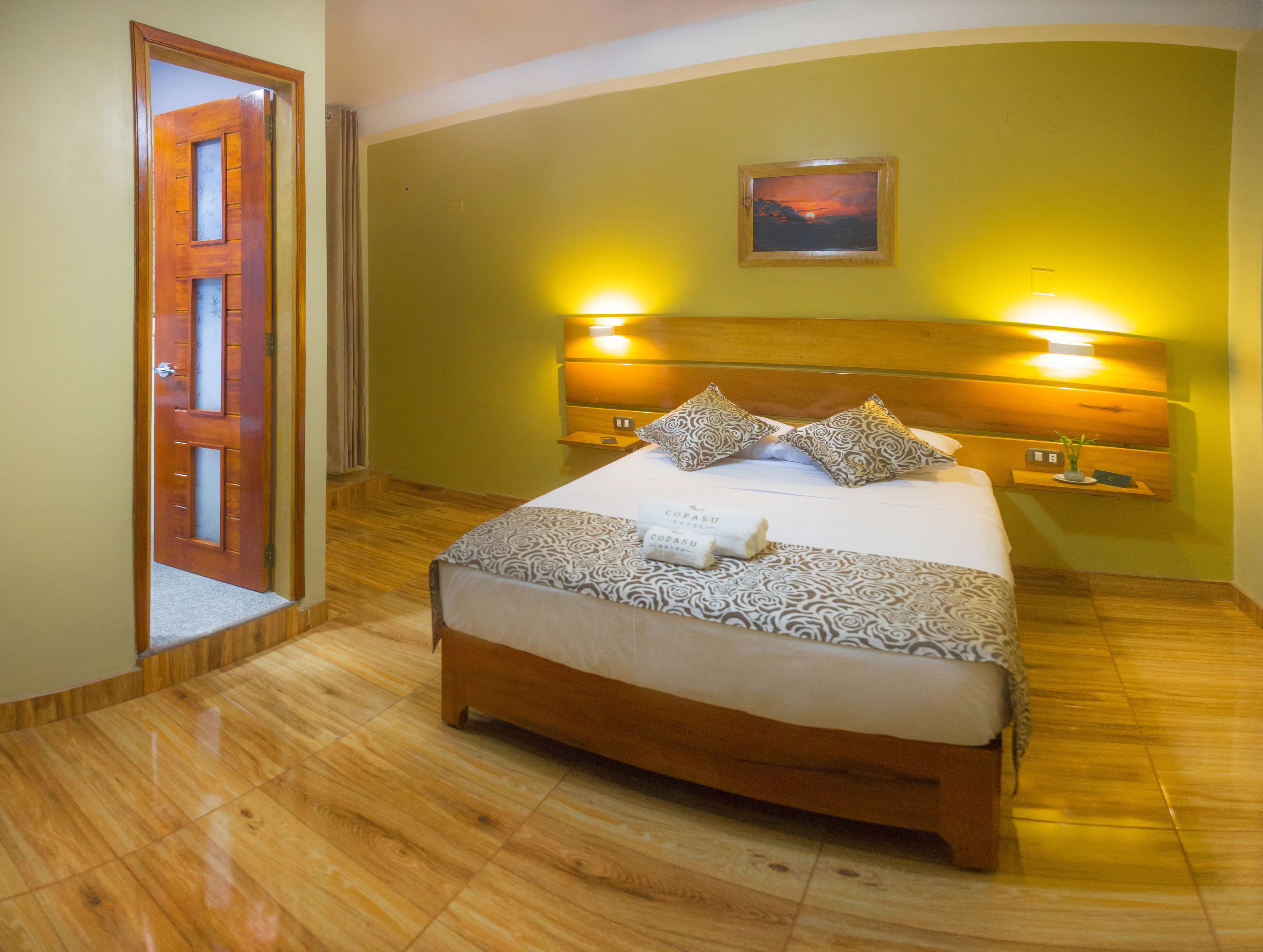 standard single room, private bathroom | in-room safe, desk, blackout curtains, iron/ironing board