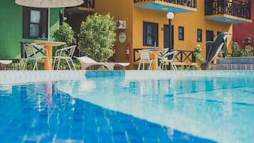 Suite Luxo | Pool | Udendørs pool