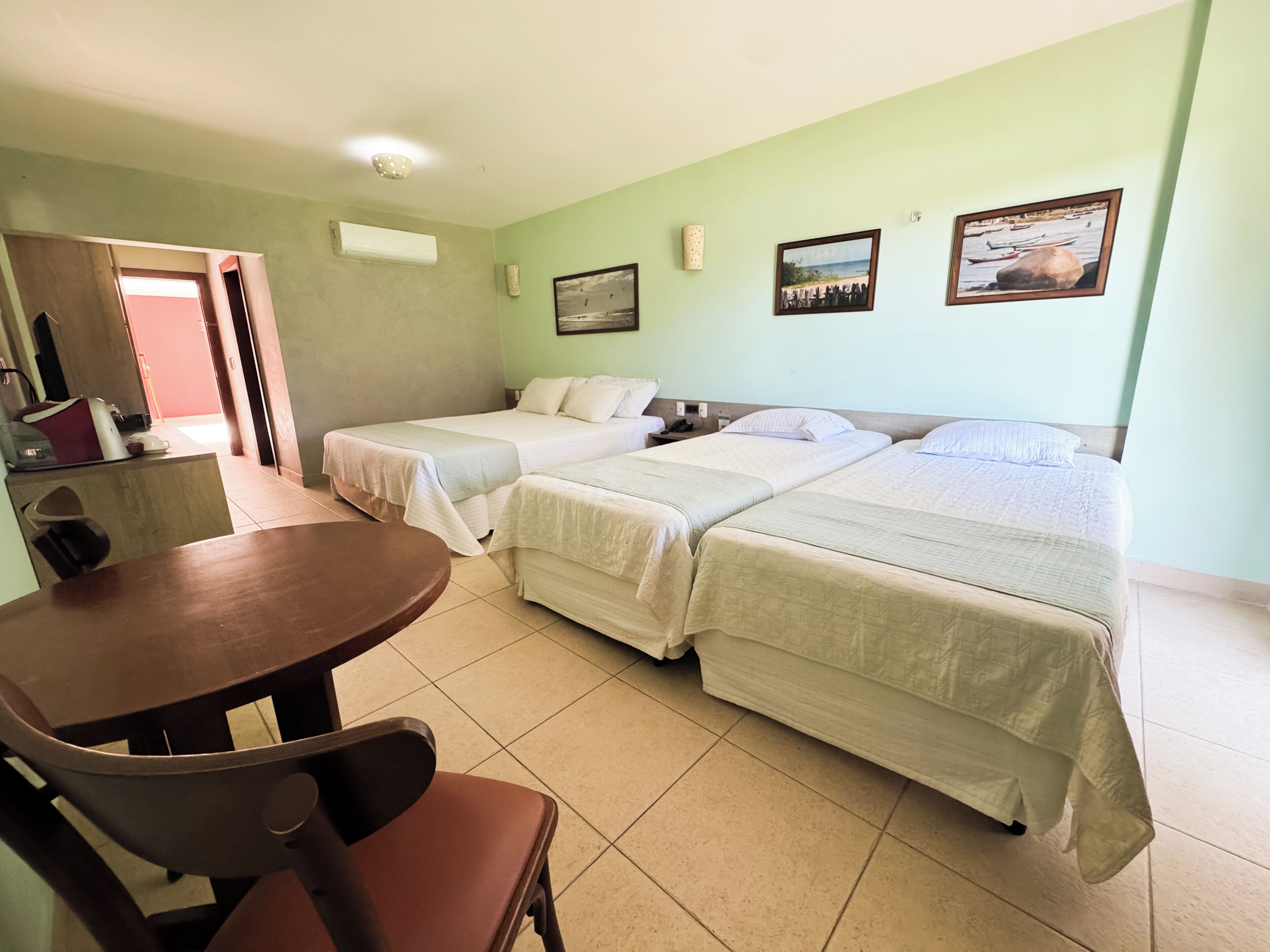 Deluxe-Suite, Parkblick | 1 Schlafzimmer, Minibar, Schreibtisch, Verdunkelungsvorhänge