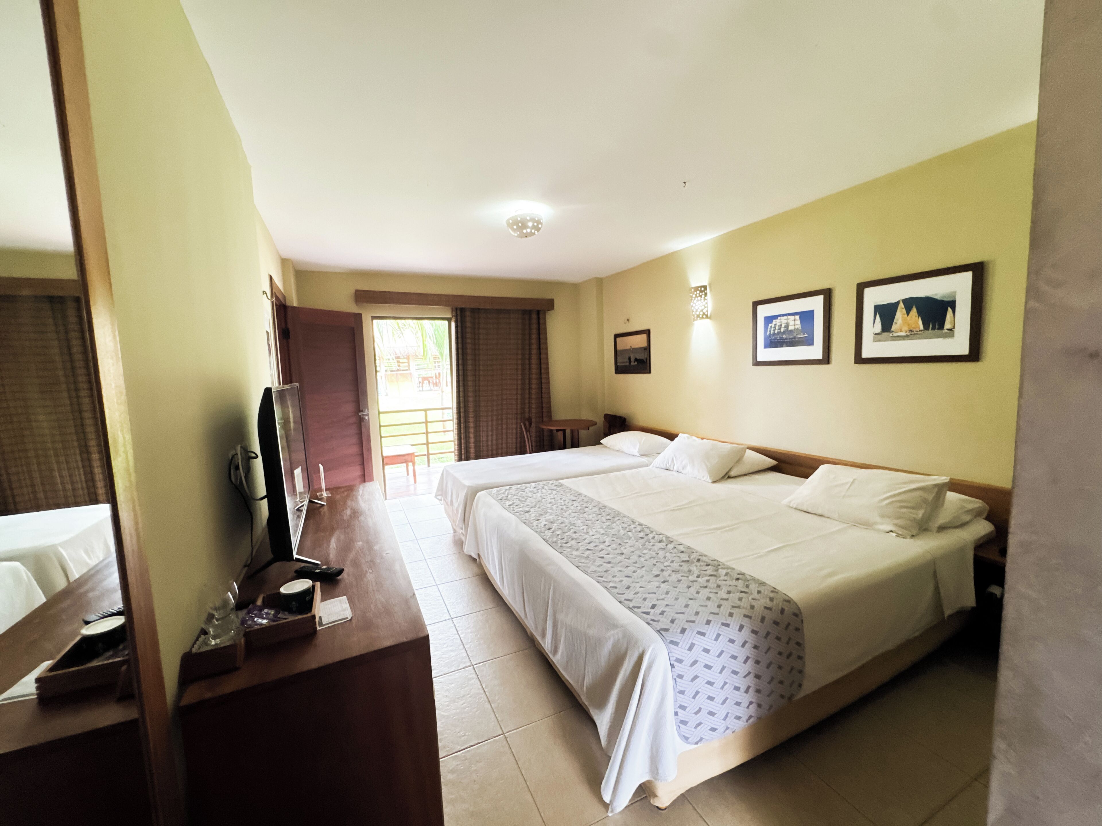 Deluxe-Suite | 1 Schlafzimmer, Minibar, Schreibtisch, Verdunkelungsvorhänge
