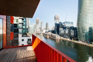 Superior Apartment, 2 Bedrooms | City view - Clover Court by Aeria Apartments (London)