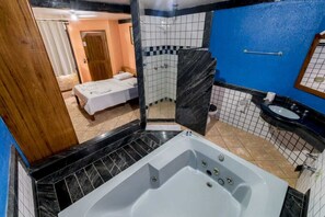 Suite Super Luxo | Minibar, escritorio, cortinas blackout y wifi gratis 
