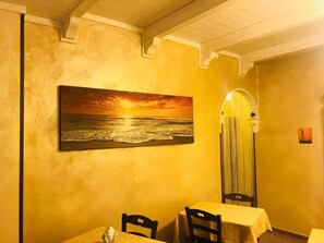 Petit déjeuner buffet compris tous les jours