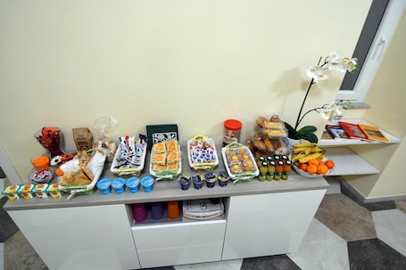 Breakfast area. Residence Stendhal Guest House