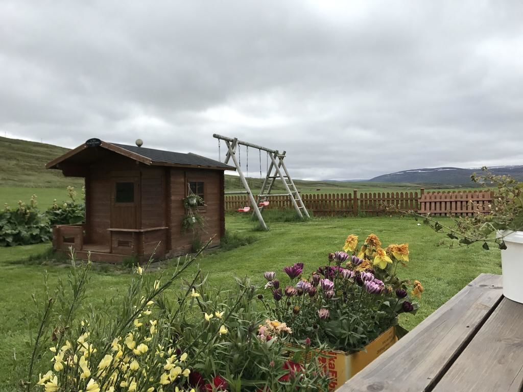 Children's play area - outdoor